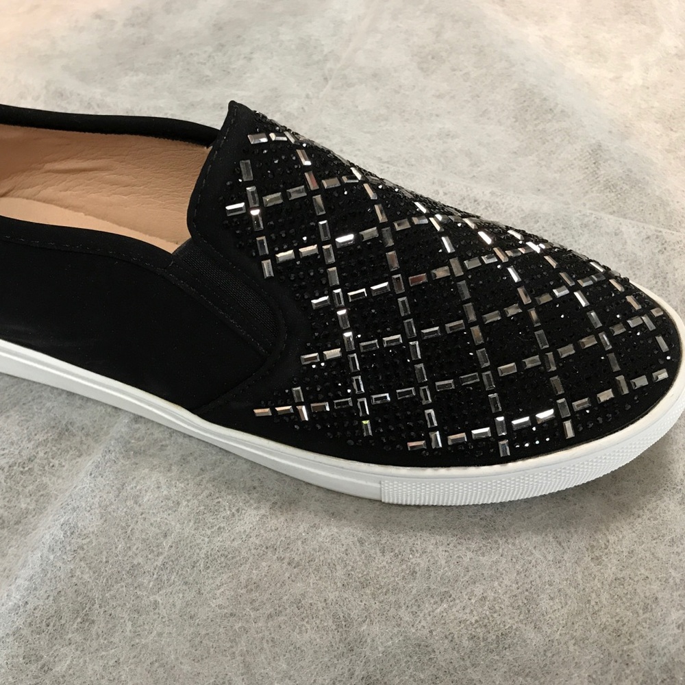 RESTOCK! City Classified Black Kitten Heel Mule - Picture 3 of 8